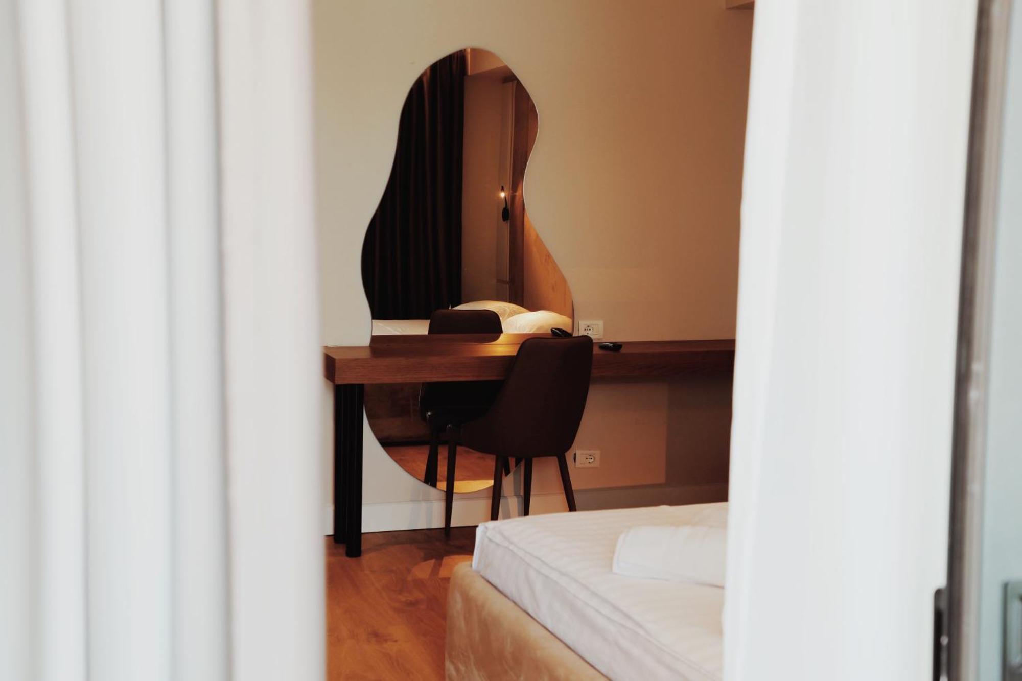 Oniro By Iliria Palace (Adults Only) Химар Екстериор снимка
