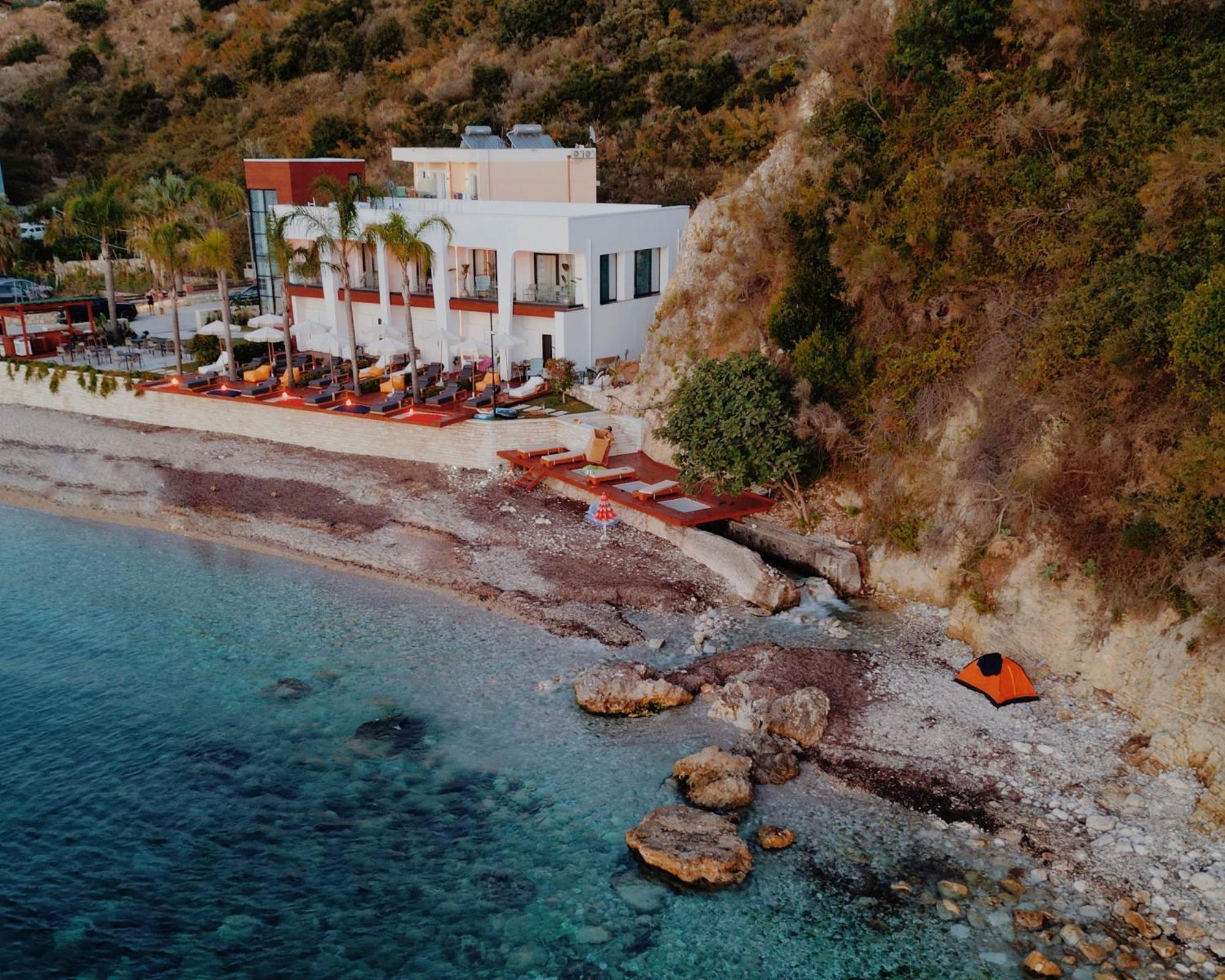 Oniro By Iliria Palace (Adults Only) Химар Екстериор снимка