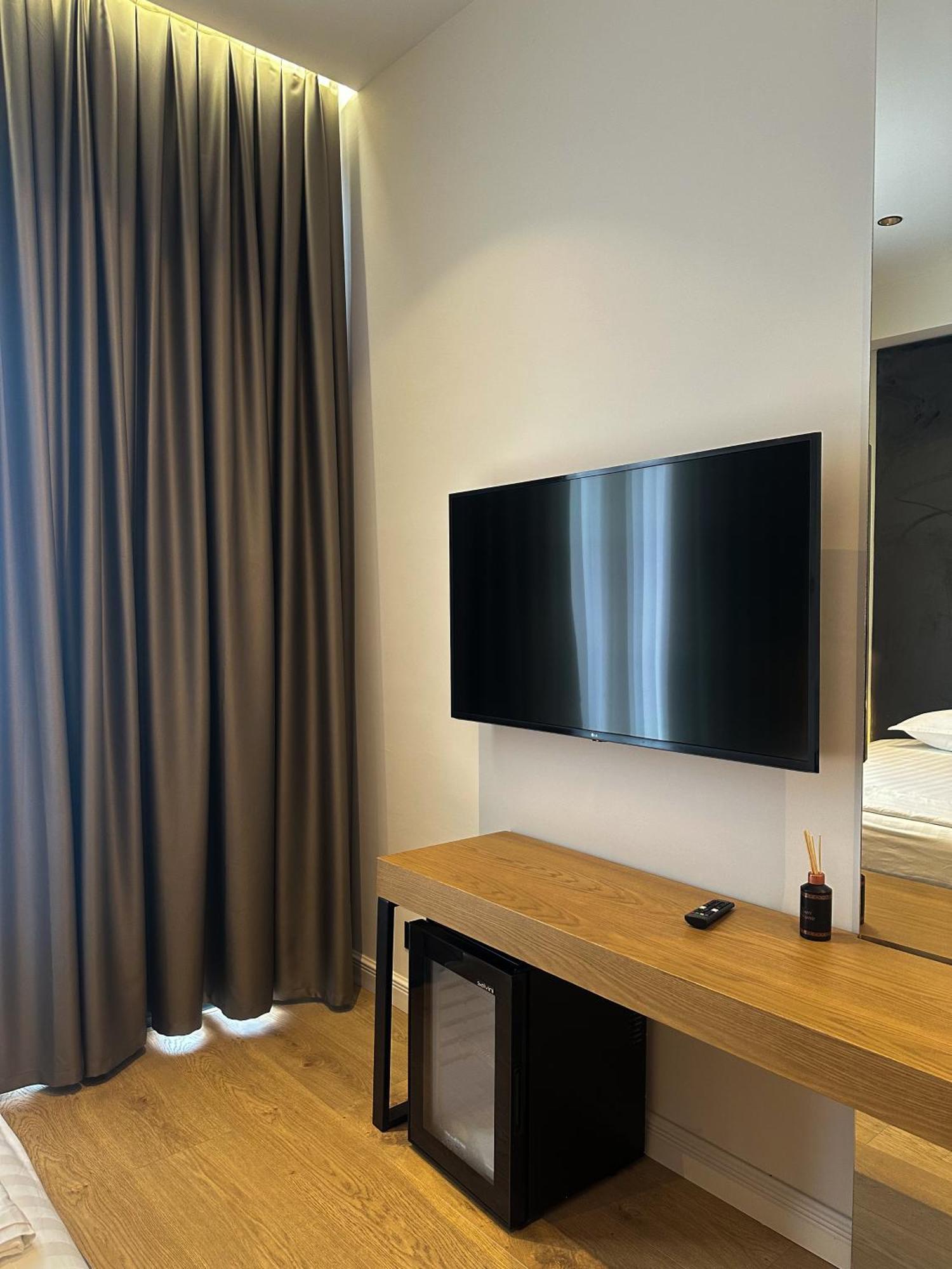 Oniro By Iliria Palace (Adults Only) Химар Екстериор снимка